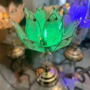 Green Lotus Flower Lamp